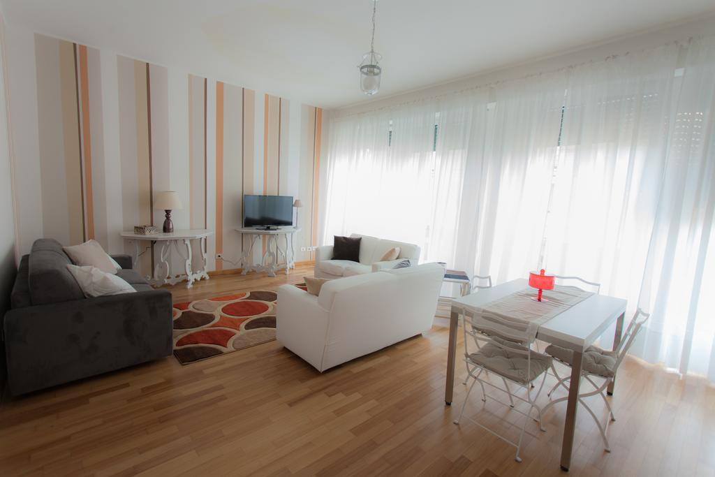 Apartments Sforza Milánó Szoba fotó